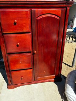 Tall boy, dresser closet