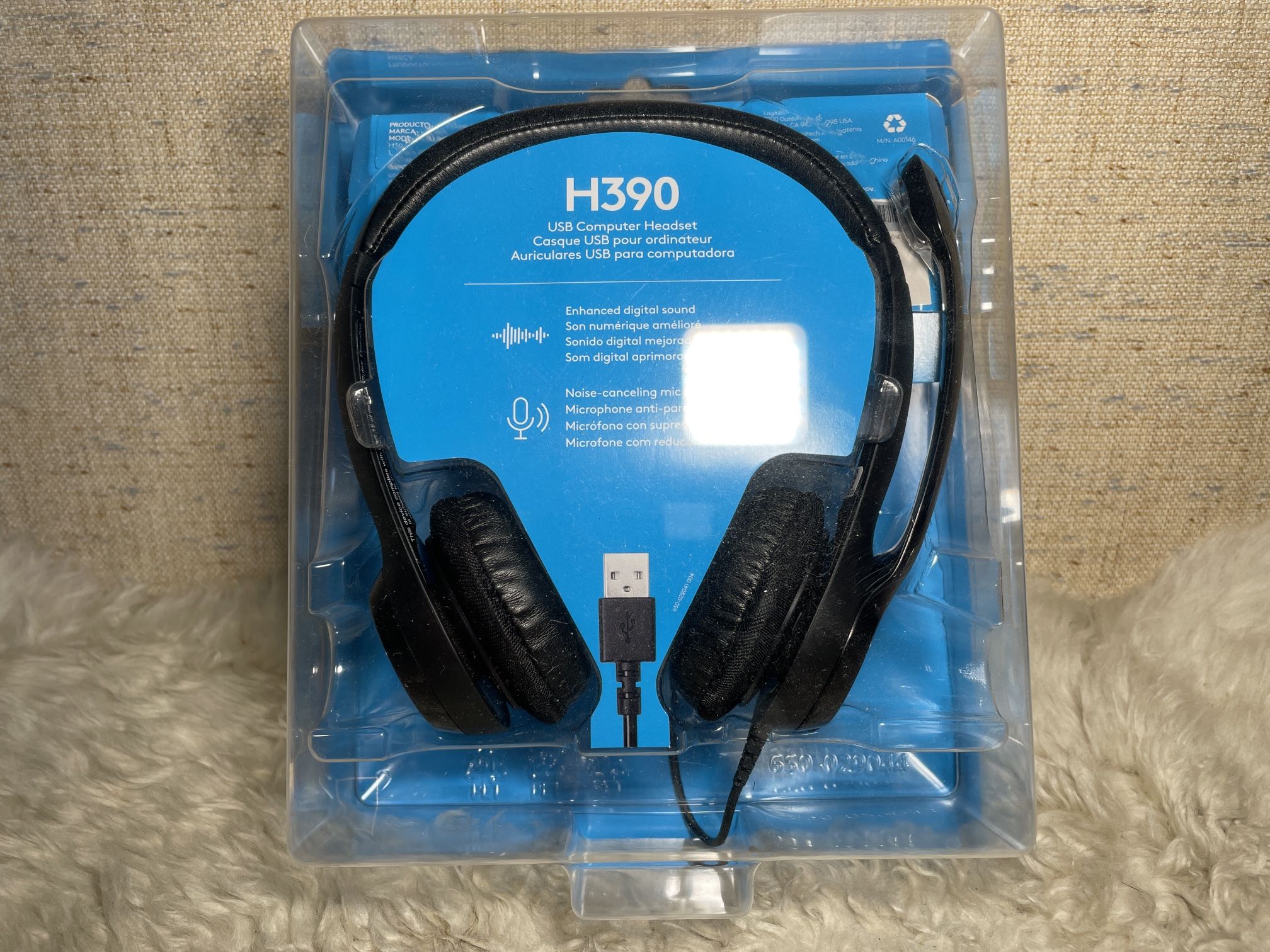 Logitech “Brand New” -20% Off Padded H390 USB Headset -