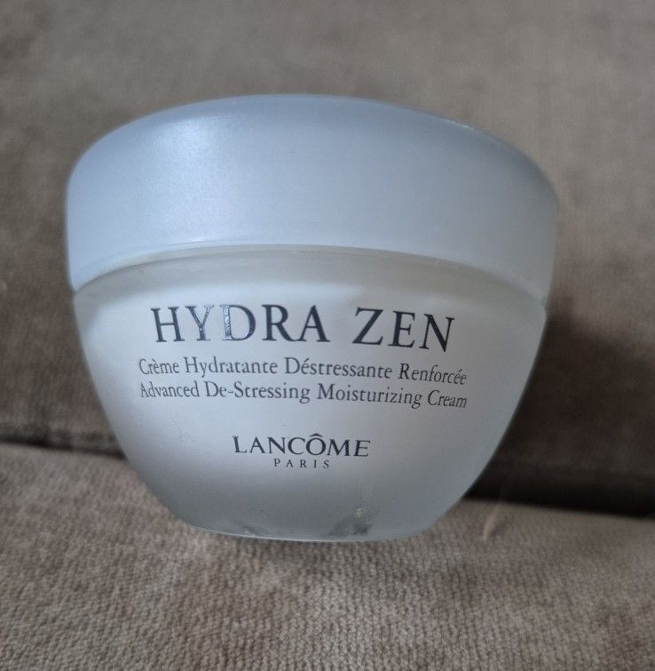 Lancome Hydra Zen De-stressing Moisturizer