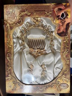 Disney Beauty and the Beast Deluxe Accessory Set