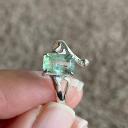 Handmade Beautiful Natural Green Tourmaline Gemstone & Pure 925 Silver Ring