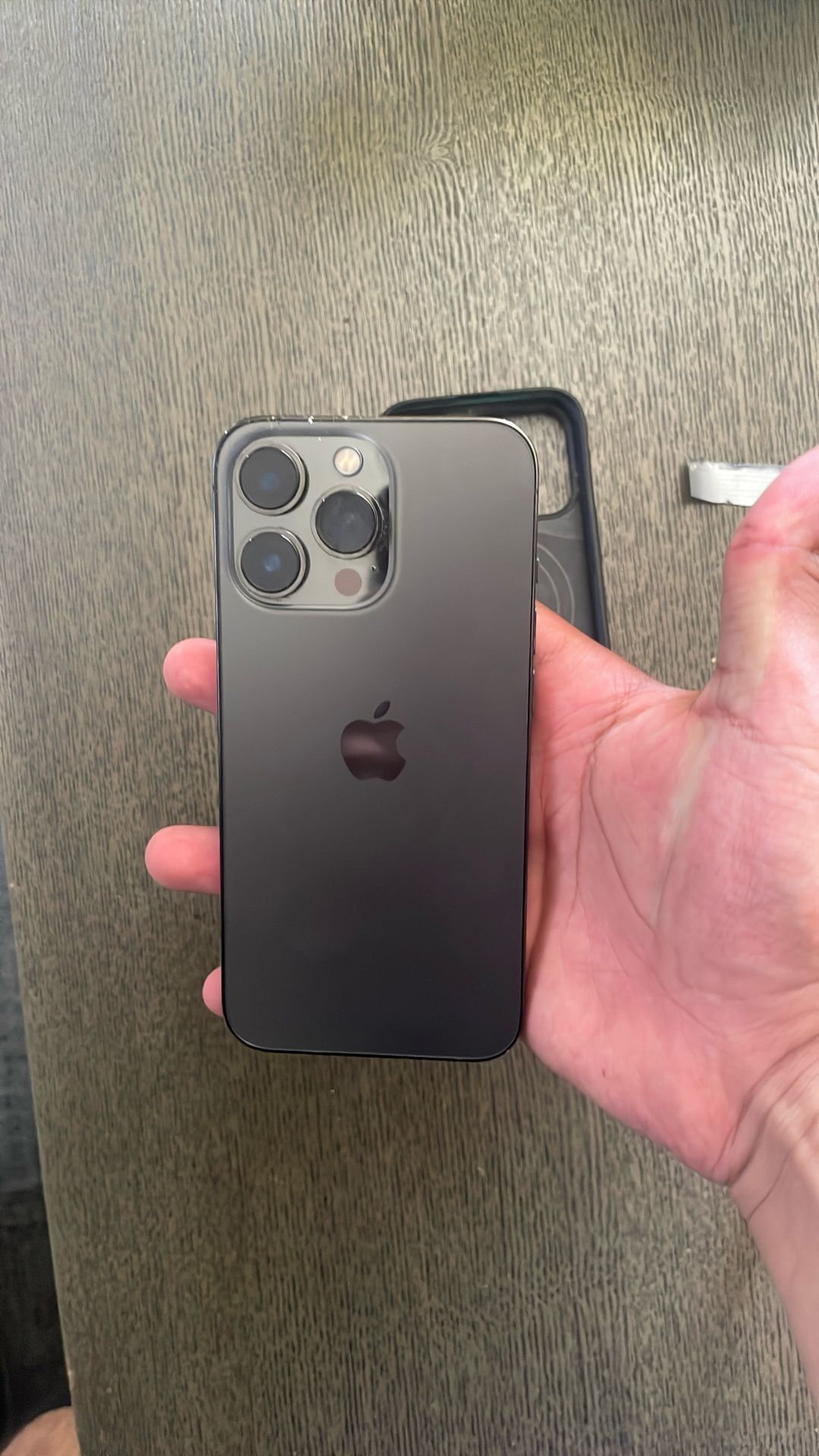iPhone 13 Pro