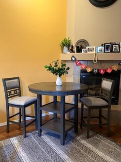 5-piece 42 in. Wood Table Round Counter Set, Gray