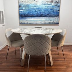 Dining Room Table With Chairs