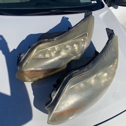 2012 headlight Ford Focus