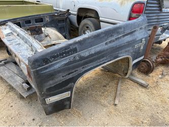 81-91 front clip No hood