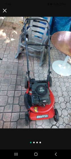 Snapper Lawn MOWER in HOLLYWOOD 