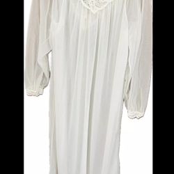 Vintage Miss Elaine 1970s White Sheer Peignoir Robe. Size Large. Chiffon Lace