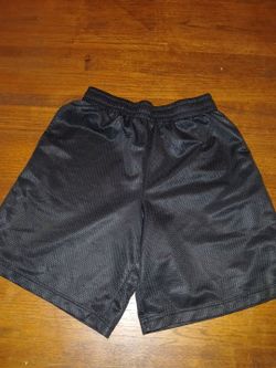 Mens size small basketball shorts