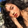 Anna Flores