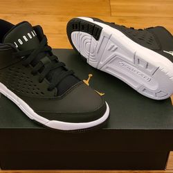 Jordan Size 12.5c And 2y For Kids