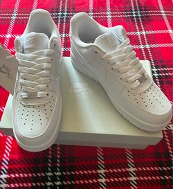New Nike Air Force 1 - Size 10