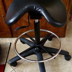 Black Vinyl Drafting Chair