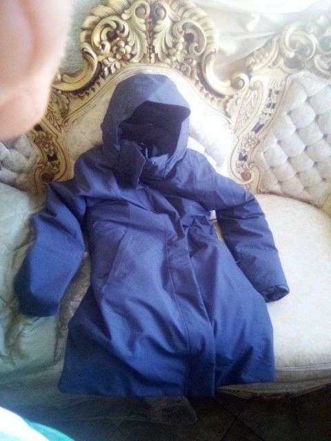 $$ MORE THAN HALF OFF!!! $$ *** PERFECT XMAS GIFT*** Women's Patagonia Jacket With Hood