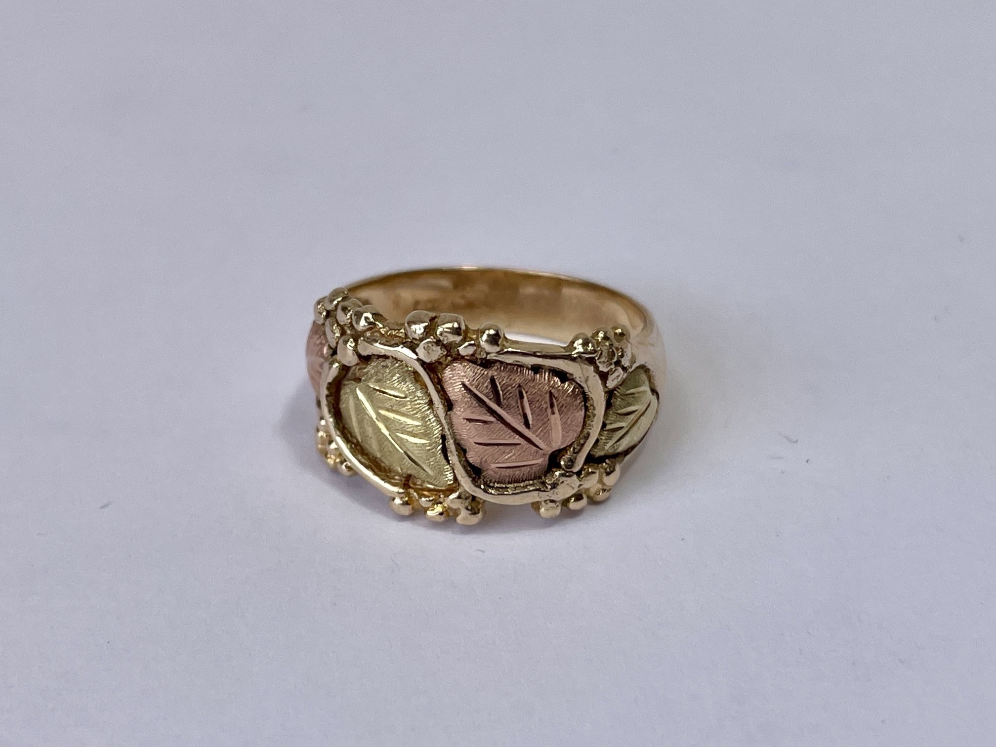 Vintage Solid 10k Black Hills Gold Ring Size 5.75