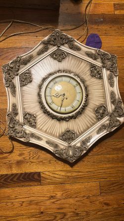 Vintage MCM Hollywood Regency 8-day Clock Made In Germany