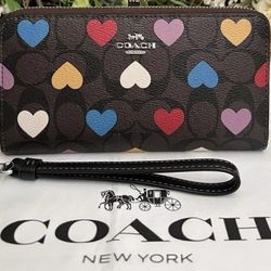 COACH Large Zip Around Wallet in Signature Canvas w Hearts CP411.