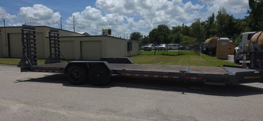 Yeti 24ft equipment trailer