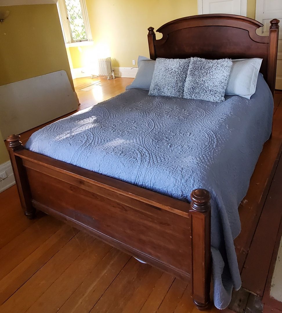 Solid Wood Bed Frame 