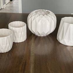 4 White Ceramic Geometric Aztec Flower Pots Planters
