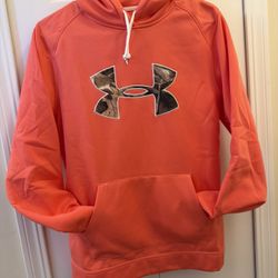 Women’s UA Hoodie