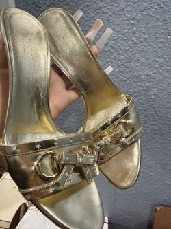 Gucci Gold heels