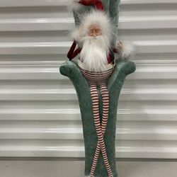 Dept 56 Holiday Santa Setting In Whimsical Chair