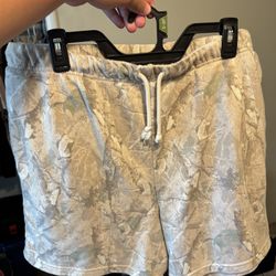Large Light Camo Shorts 