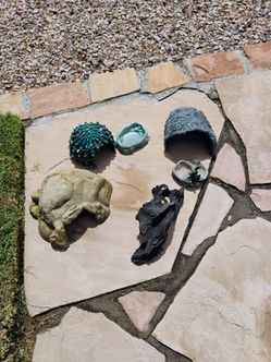 Reptile accessories Hide Rocks water bowls