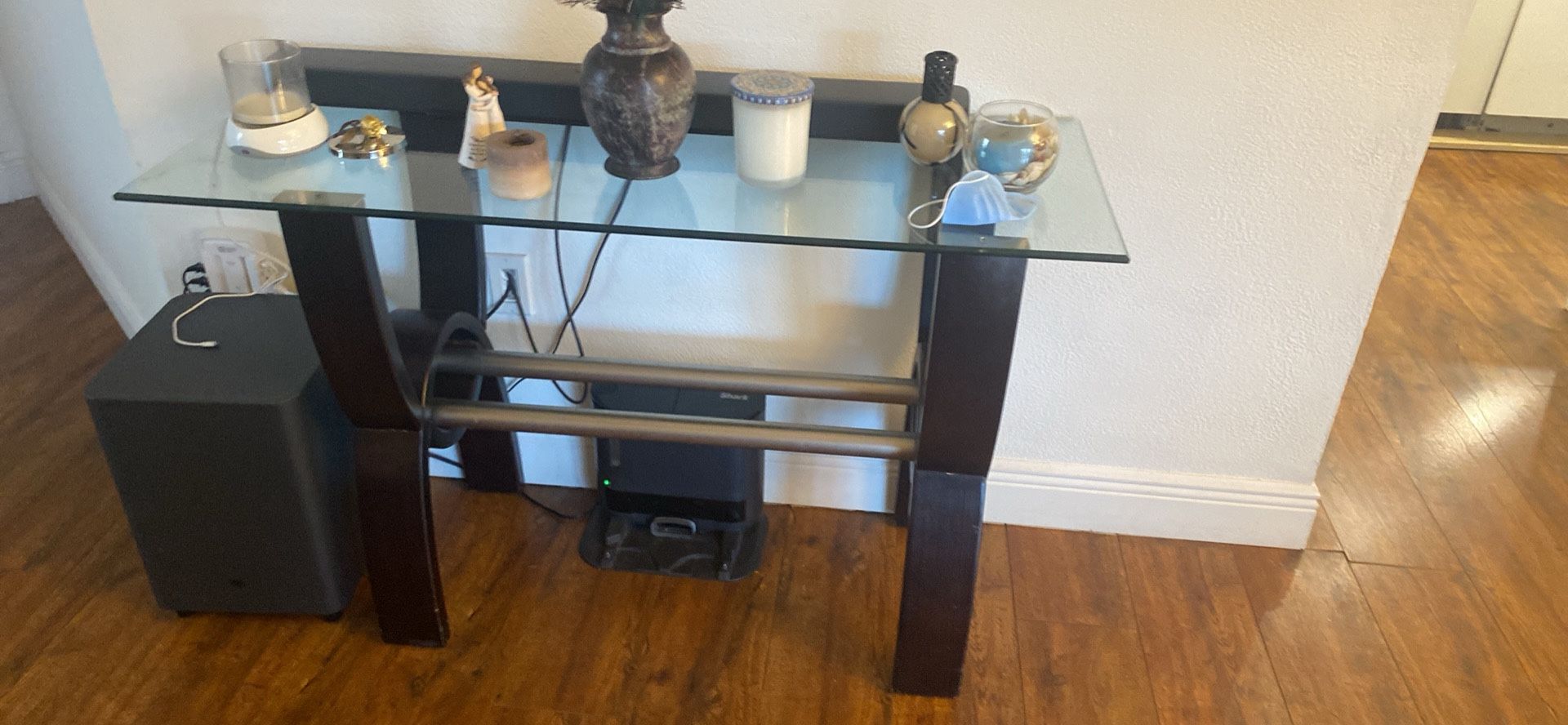 Side Tables And Console