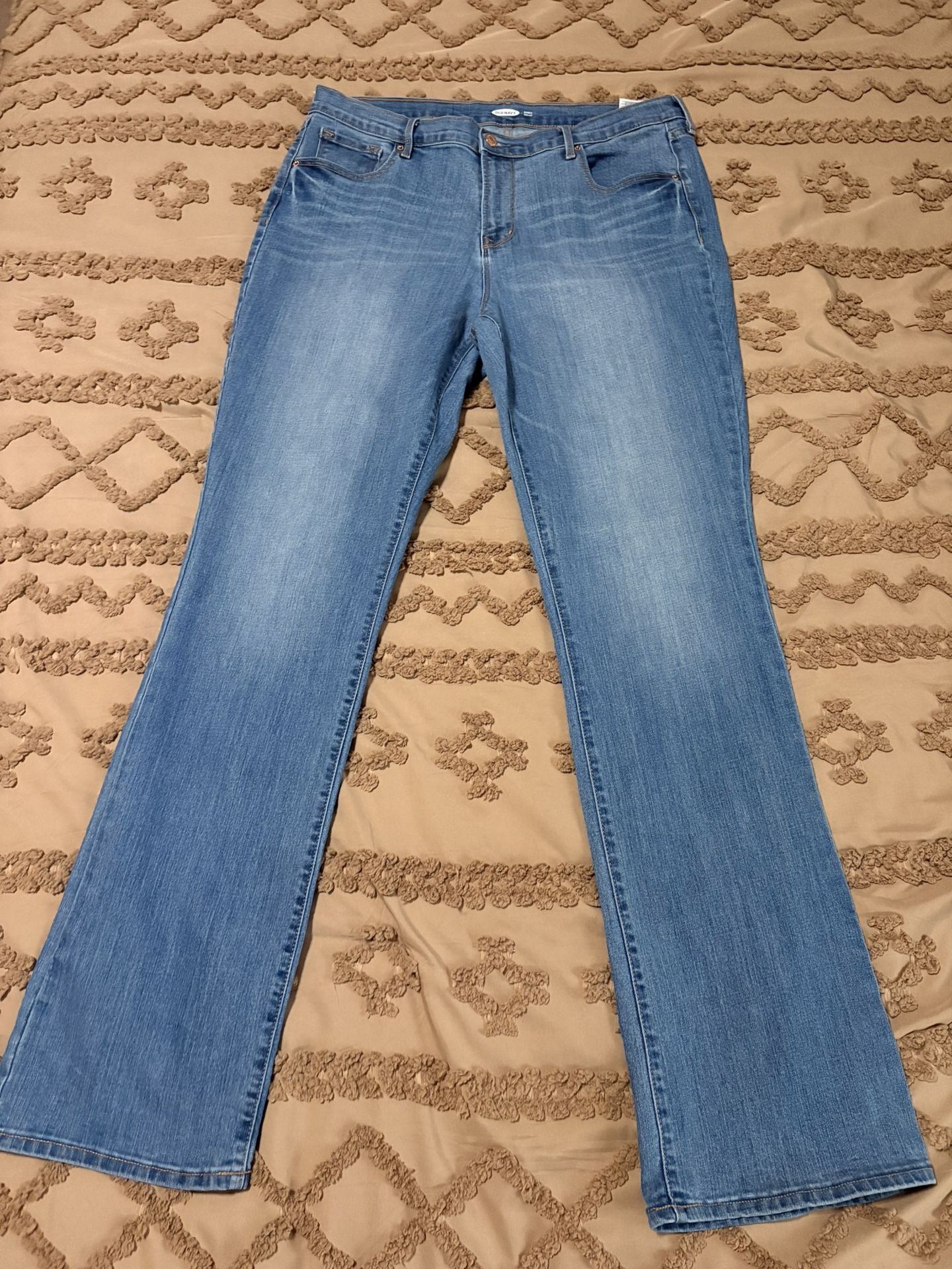 Old Navy Curvy Bootcut Jeans - 16T