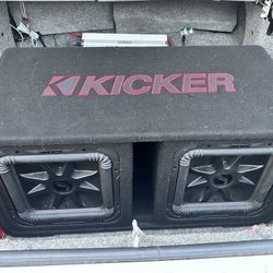 Two 12” Kicker L7 In Ported Box 