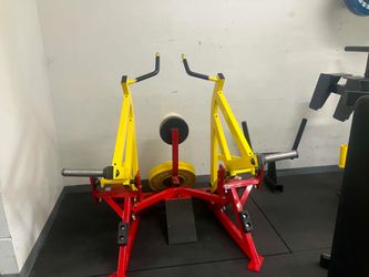 Hammer strength combo twist