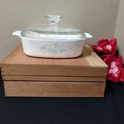 Vintage Corning Ware Country Cornflower Blue Ribbon A-1-B w. Lid 1 Liter