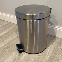 Small Stainless Steel Garbage Can With Push Pedal