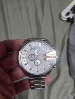 Diesel Mega Chief watch