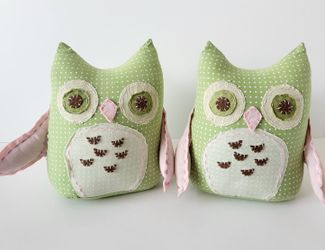 PBK Pottery Barn Kids Owl Bookends Set Of 2