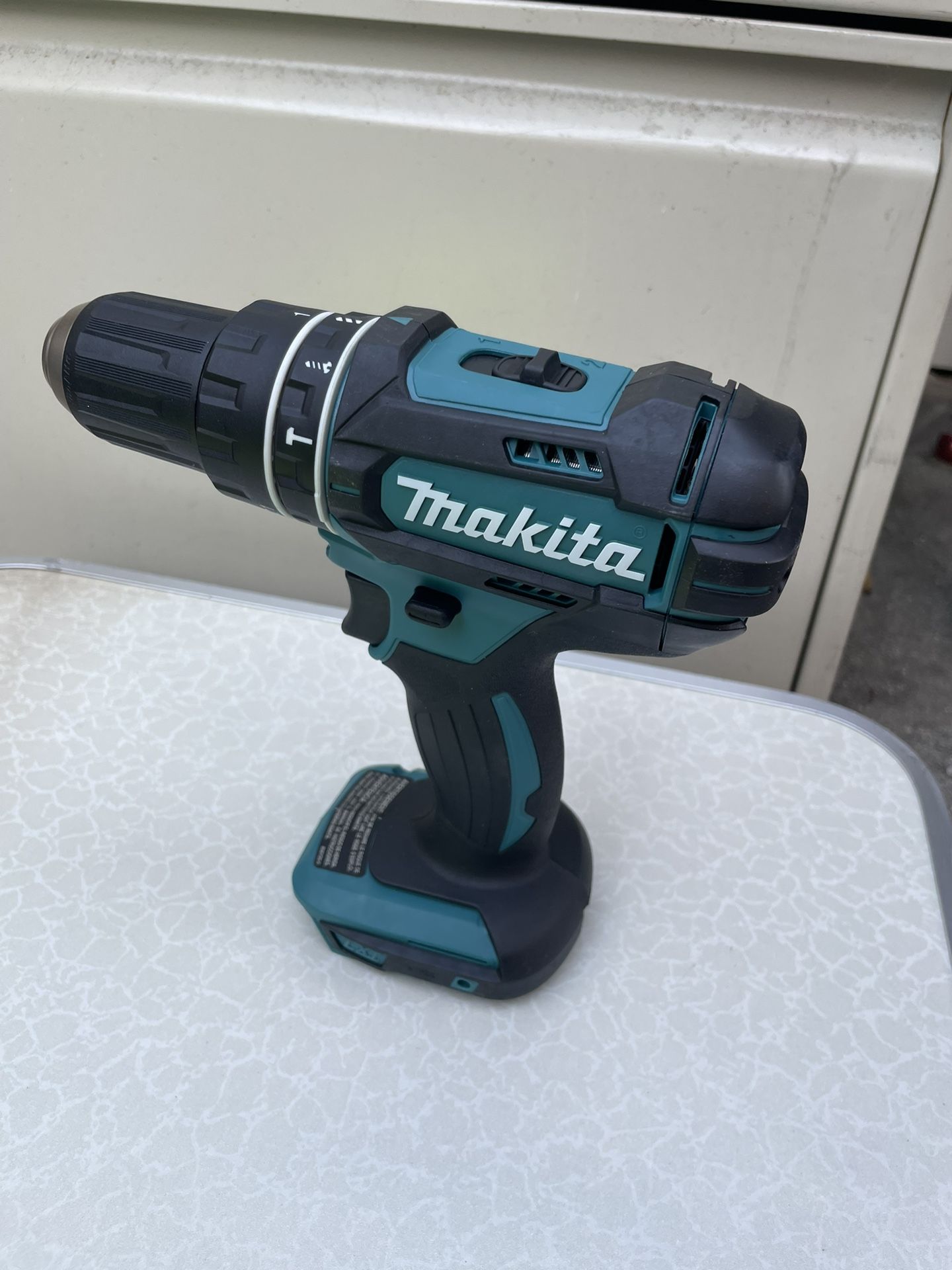 18V LXT Lithium-Ion 1/2 in. Cordless Hammer Driver Drill (Tool-Only