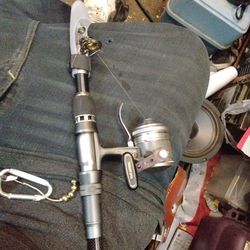 8' Colapsable Fishing Rod And Real