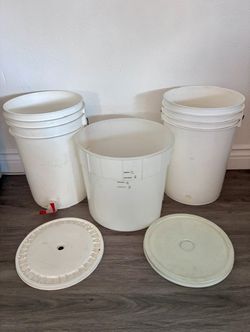Buckets (3) for home brewing