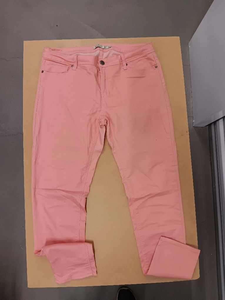 Women's Iris Jeans Pink skinny jeans Size 15