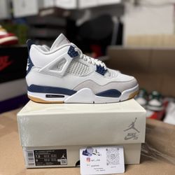 Air Jordan 4 Retro SB Navy