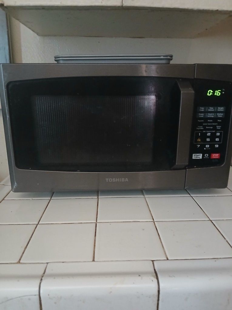 Toshiba Microwave