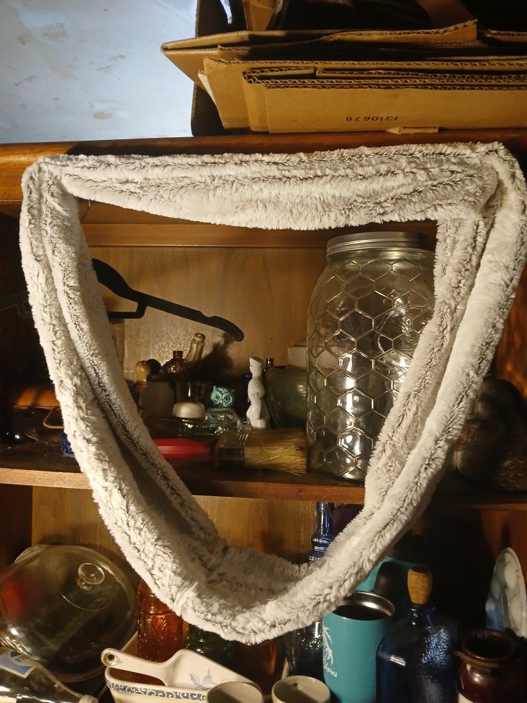 gray faux fur infinity scarf.