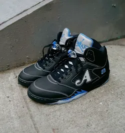 AIR JORDAN 5 X AWAKE NY