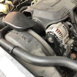 OEM Alternator – 2003 GMC Yukon Denali (6.0L Vortec)