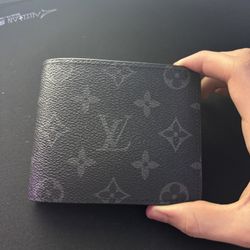 LV Wallet