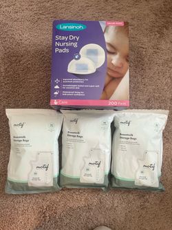 Lansinoh Nursing Pads and Motif Breastmilk Storage Bags