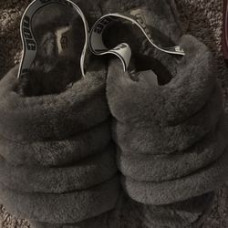Ugg Slippers Gray Size 11