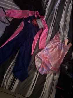 Girl swimsuit size 2-3t new both $15